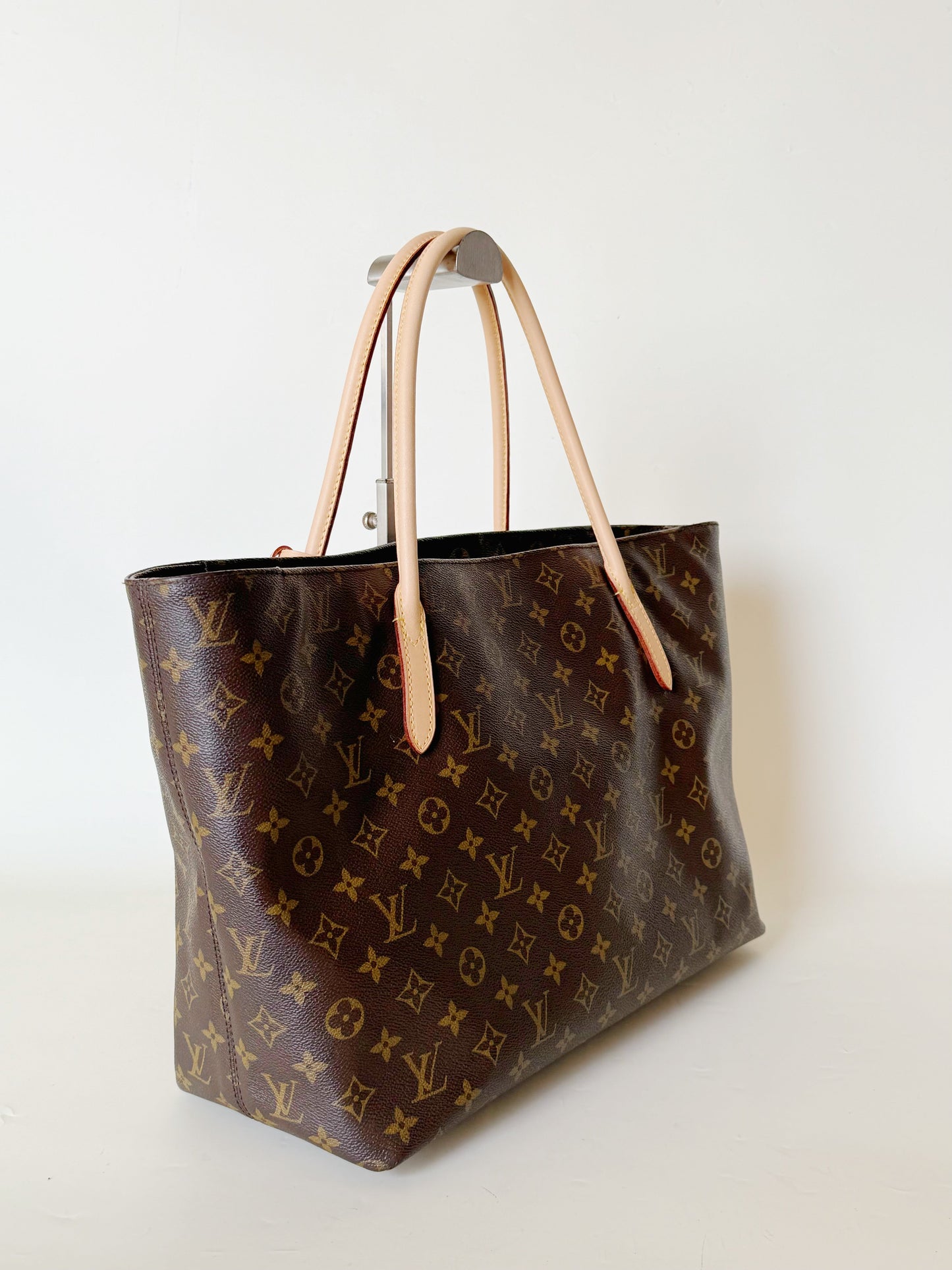 Louis Vuitton Monogram Raspail