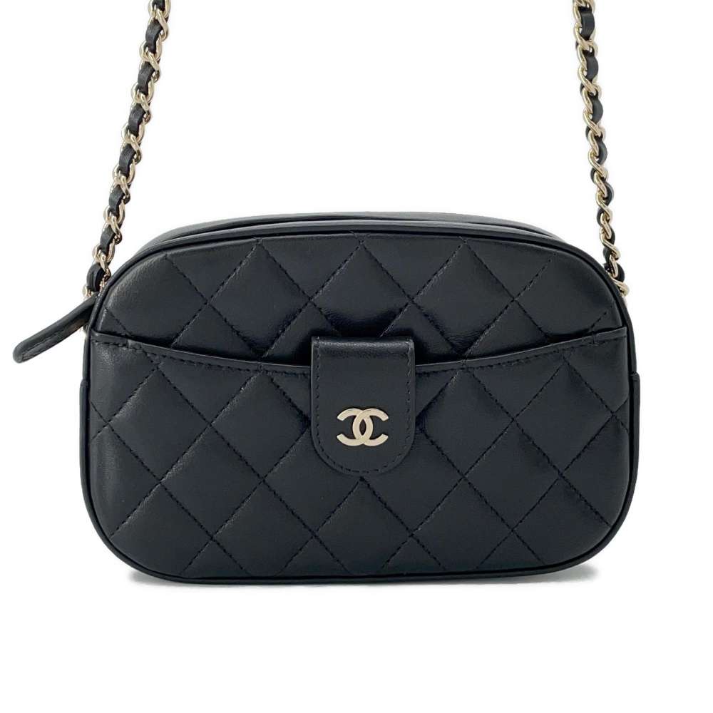 Chanel Matelassé Crossbody Bag - Ewore Bags