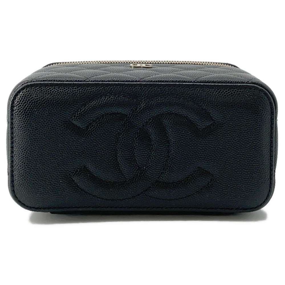 Chanel Matelassé Shoulder Bag - Ewore Bags