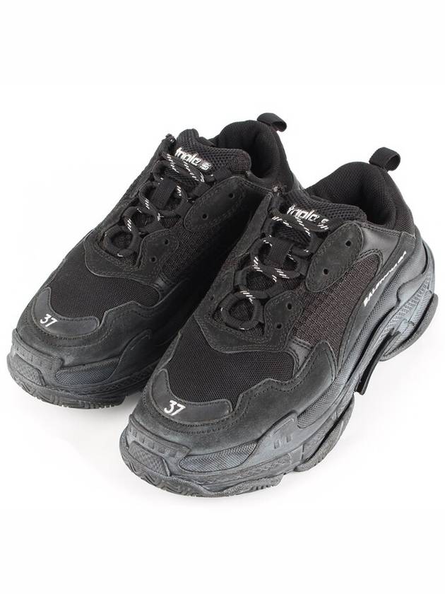 Luxury Balenciaga Trending 2026 Triple S dirty black sneakers 37 240