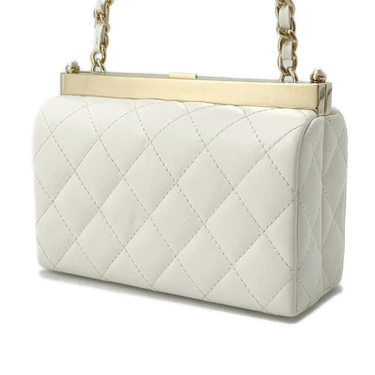 CHANEL Chain Clutch Bag White AP3452 Lambskin