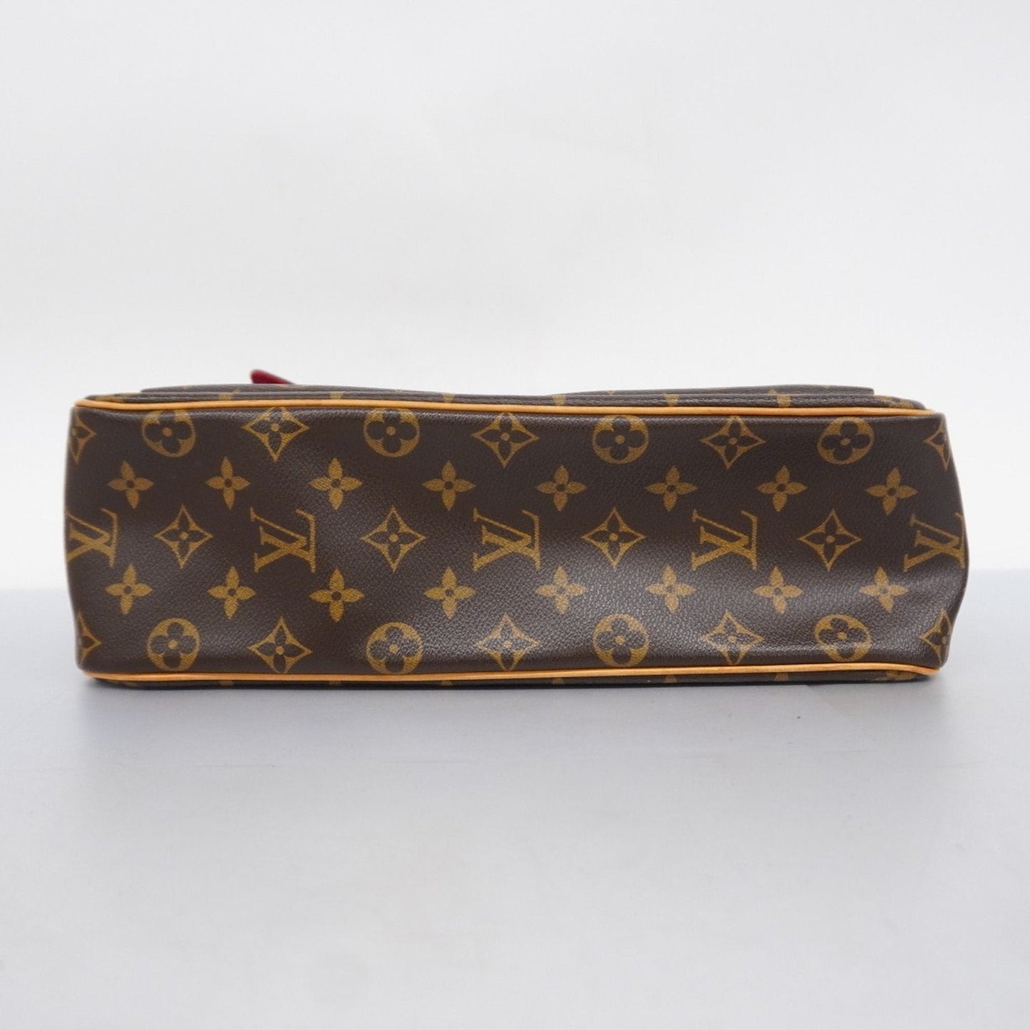 Louis Vuitton  Shoulder Bag