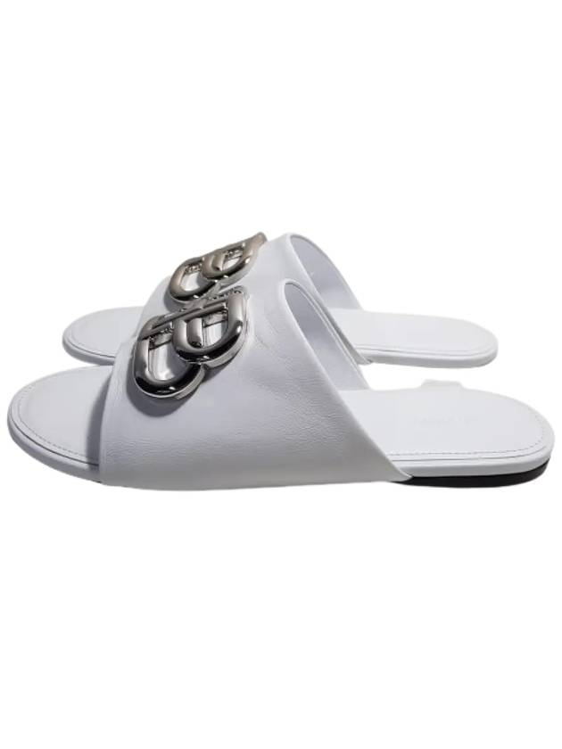 Luxury Balenciaga Trending 2026 Silver BB Logo Slippers White