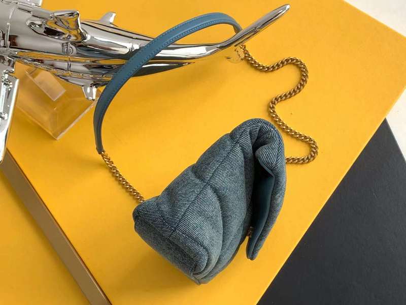 Yves Saint Laurent Day Essential Handbag