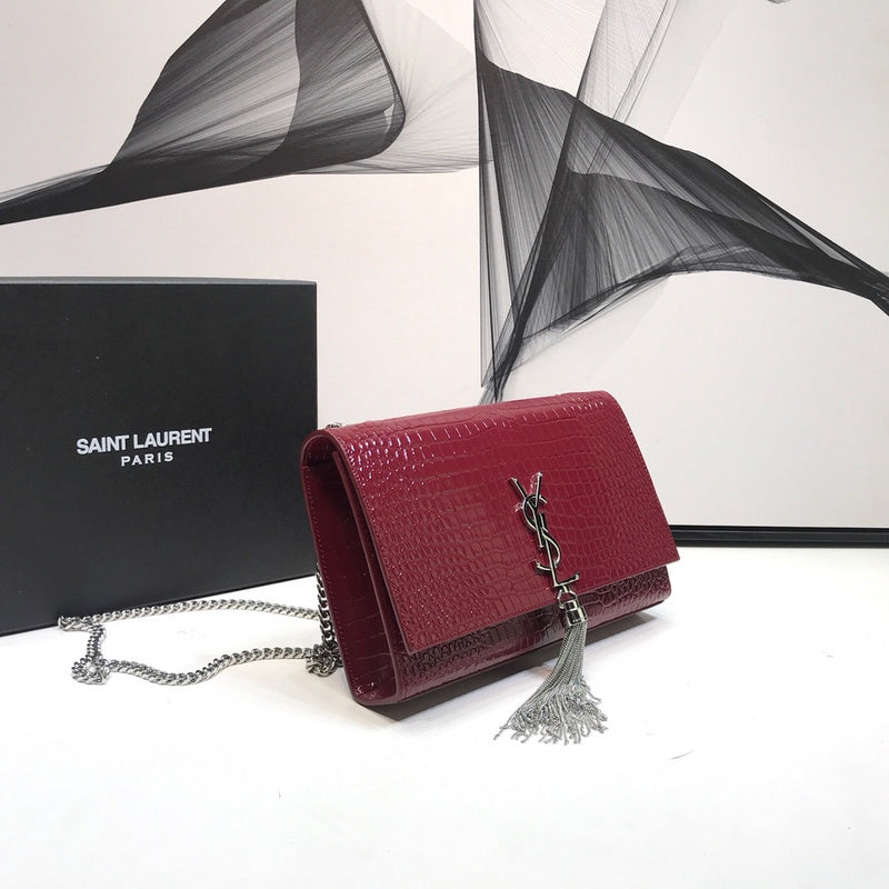 Yves Saint Laurent Atelier Everyday Handbag