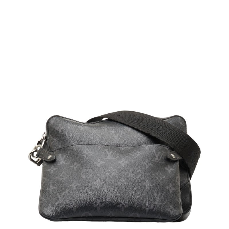 Louis Vuitton Monogram Eclipse Reversee Triomessenger Shelter Bag M69443 Black Gr PVC Leather Louis Vuitton