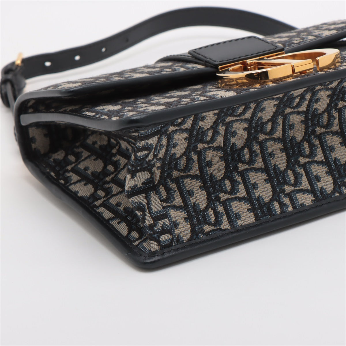 Christian Dior Blue Dior Oblique Jacquard 30 Montaigne Bag [Clearance Sale]