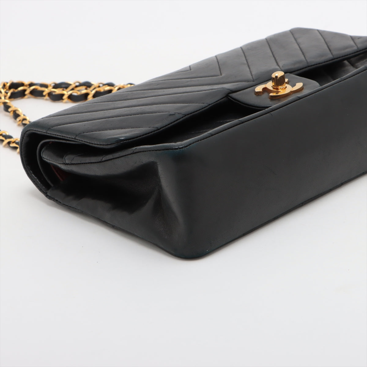 Chanel  Medium/Large M/LClassic Flap Chevron Lambskin Black