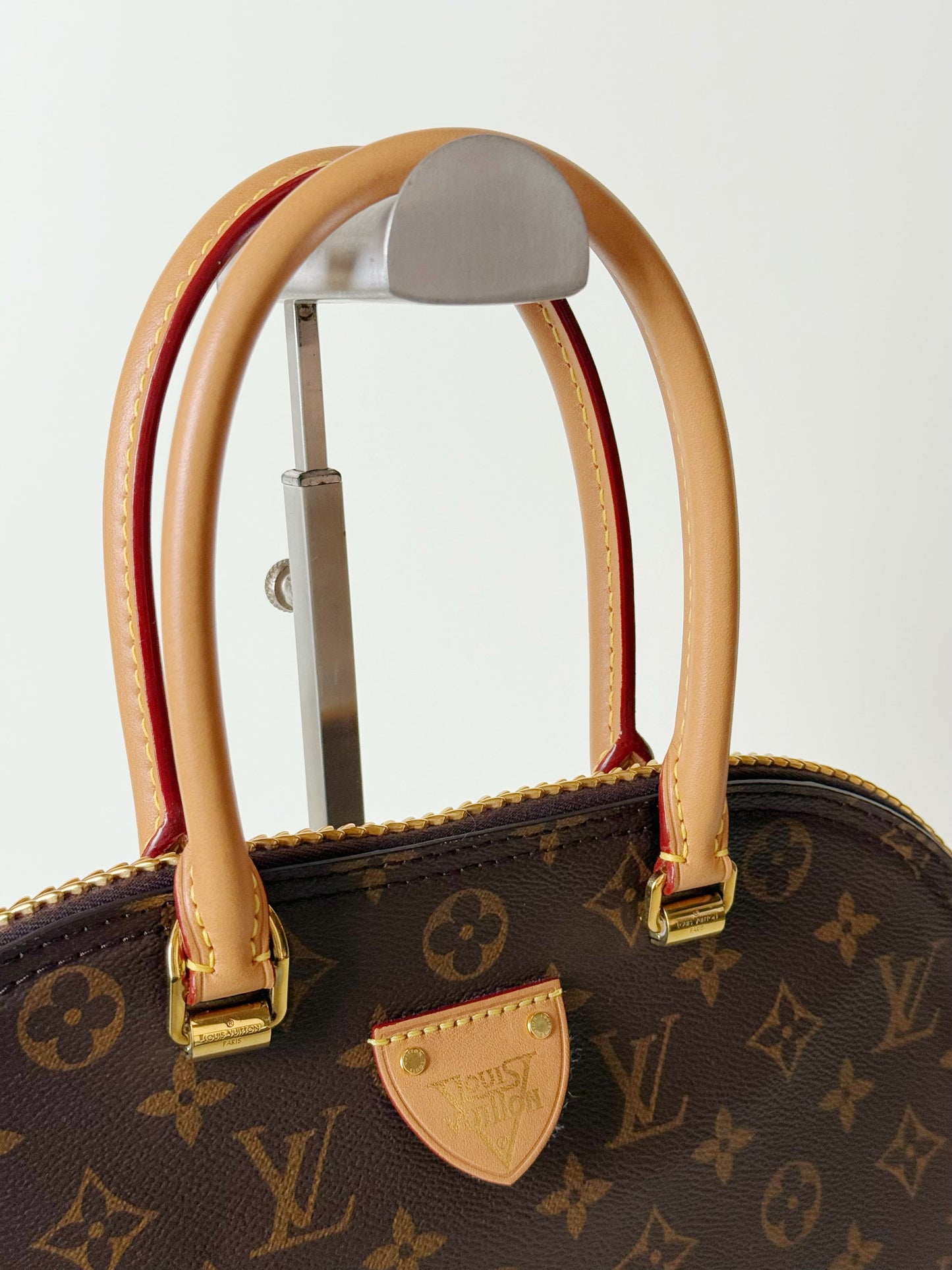 Louis Vuitton Monogram LV Moon Alma