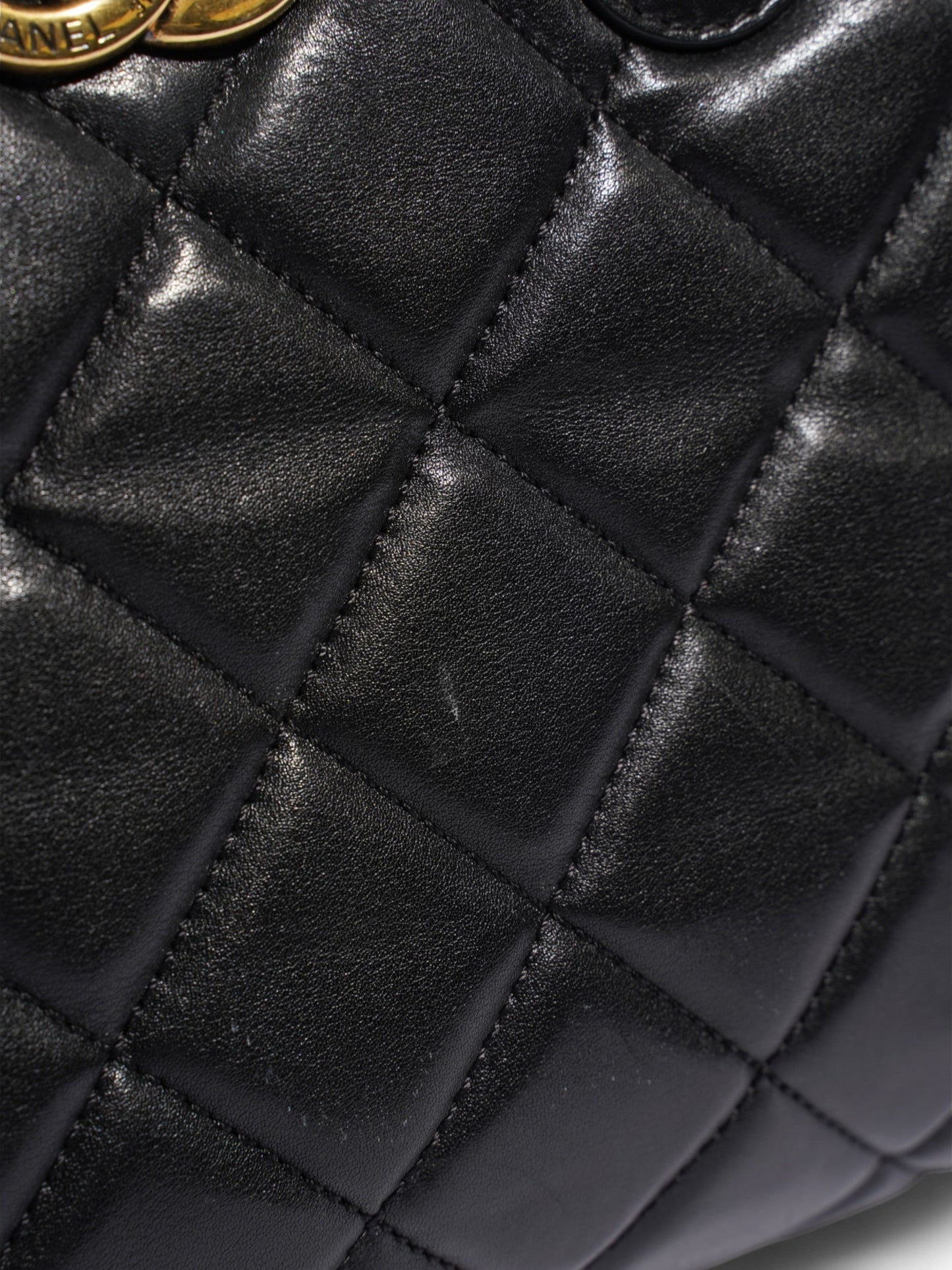 Chanel Portobello Tote Black / Beige Lambskin Leather Small