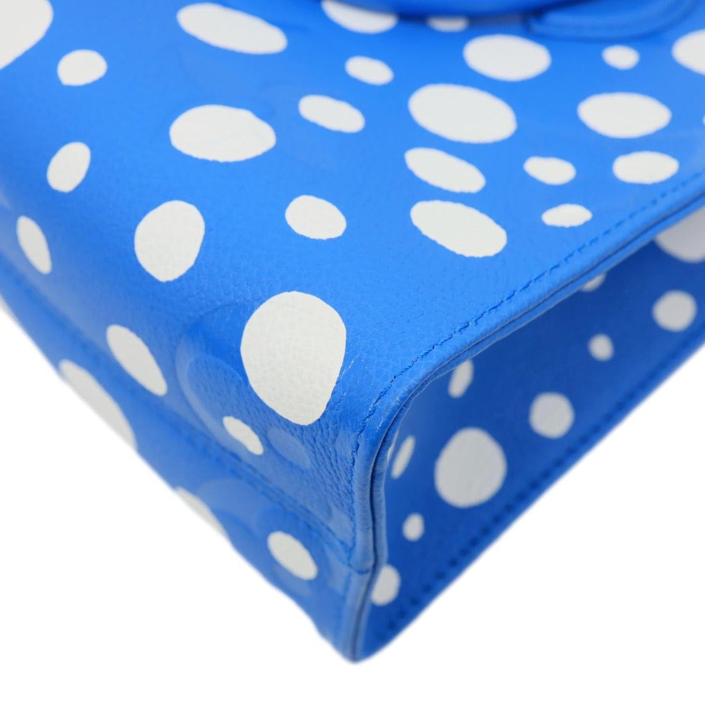 LOUIS VUITTON x Yayoi Kusama OnTheGo PM Monogram Empreinte Dots Leather Shoulder Bag Blue