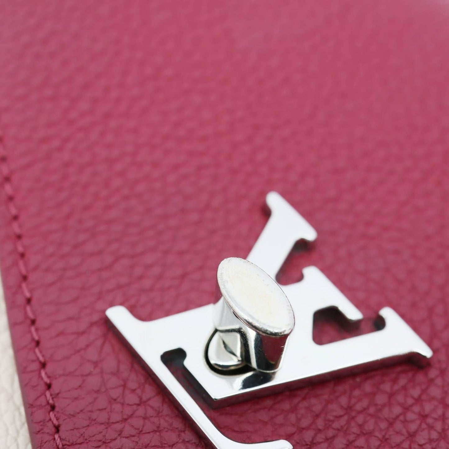 LOUIS VUITTON Mylockme Leather Chain Crossbody Bag Bicolor