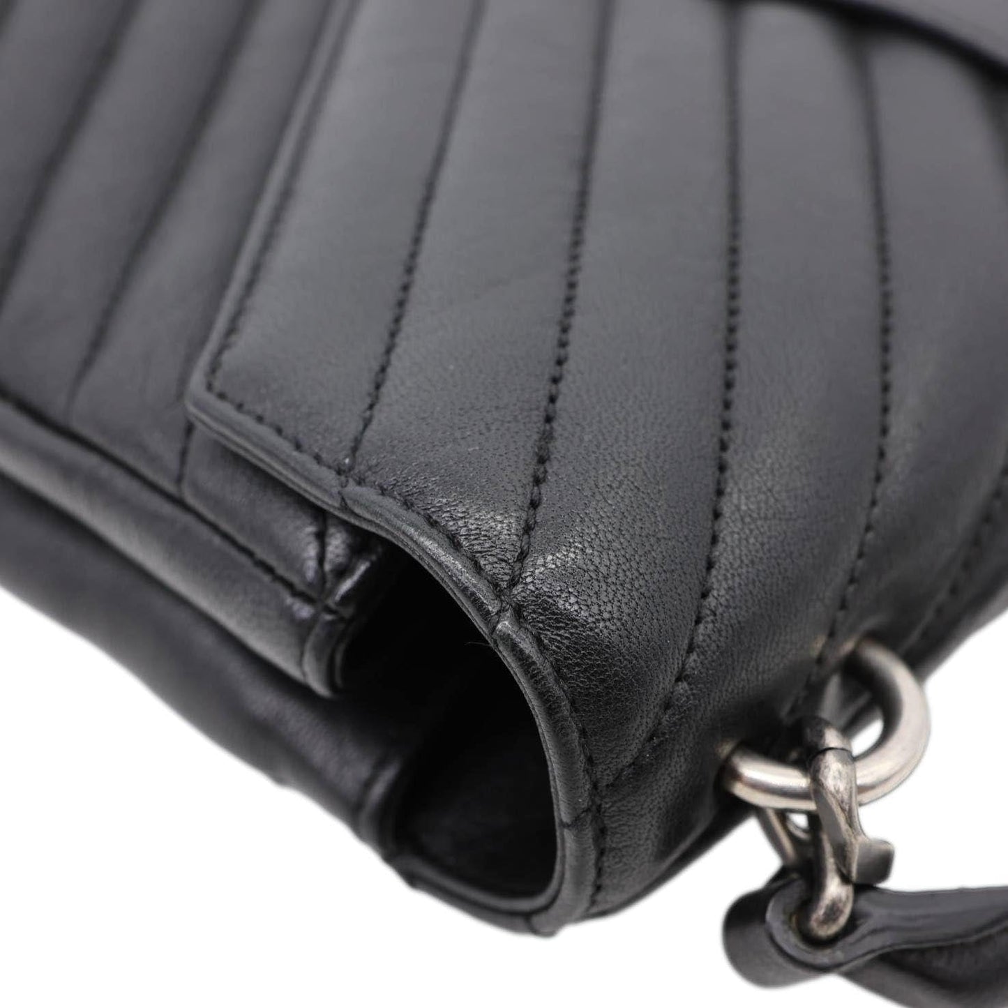 YVES SAINT LAURENT College Medium Monogram Chevron Leather Crossbody Bag Black