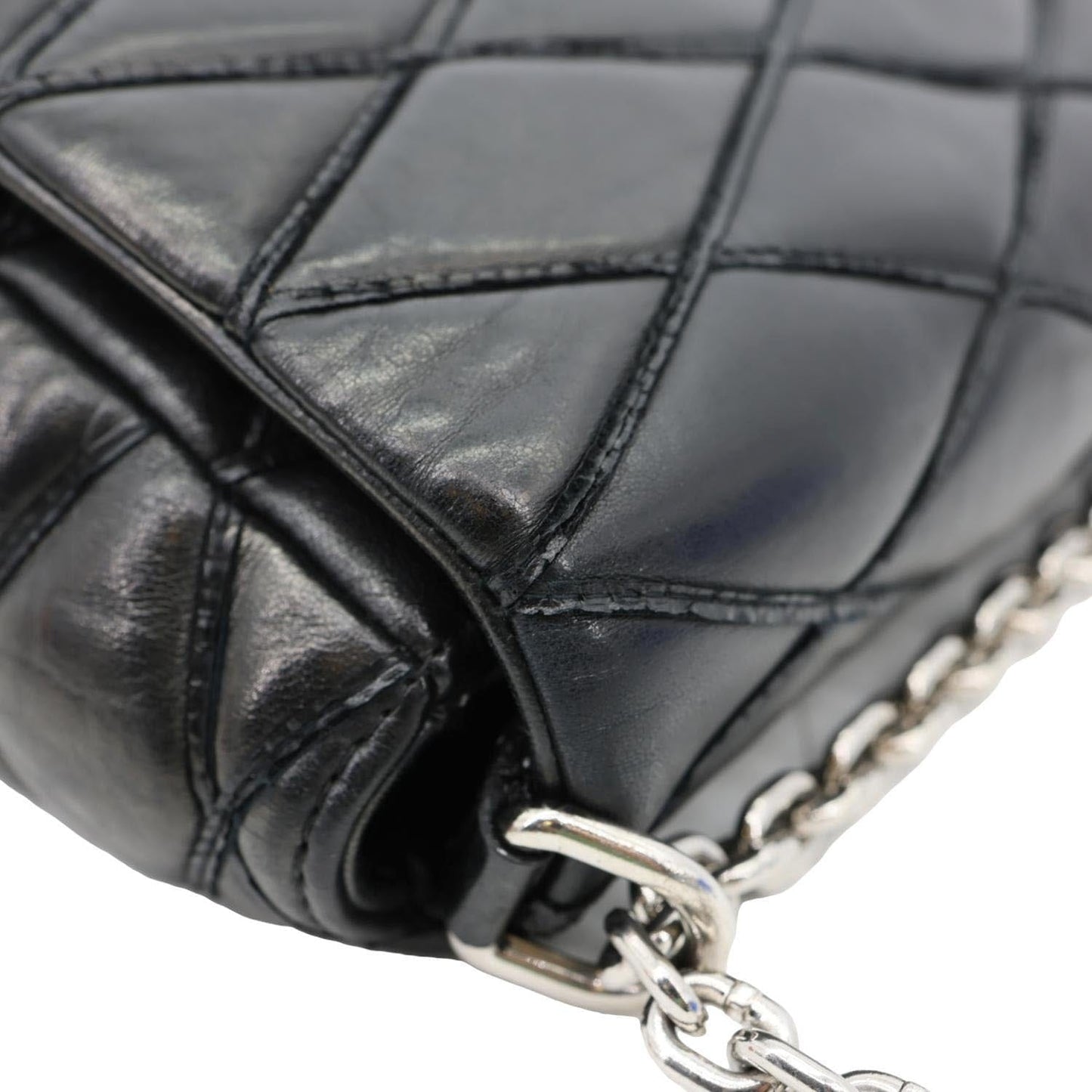 LOUIS VUITTON GO-14 MM Malletage Quilted Lambskin Leather Crossbody Bag Black