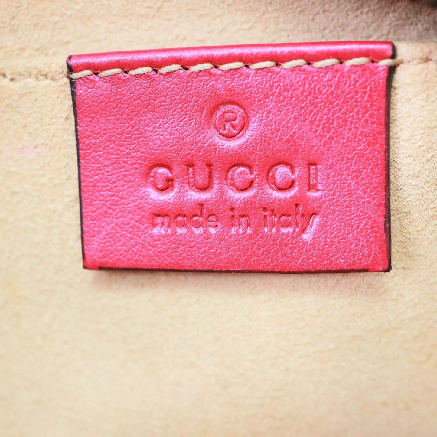 GUCCI GG Marmont Small Calfskin Matelasse Leather Crossbody Bag Red 447632