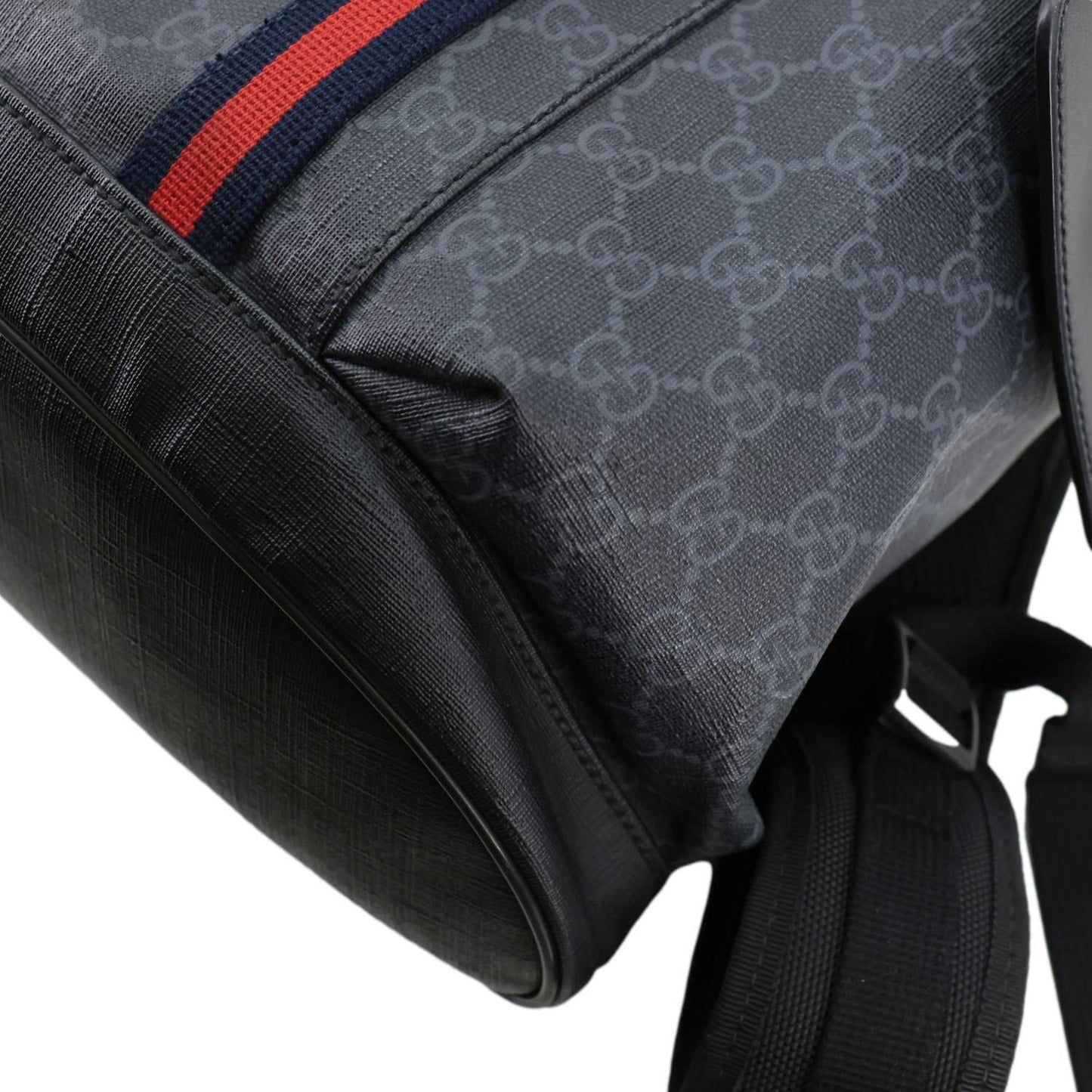 GUCCI GG Supreme Canvas Backpack Black 495563