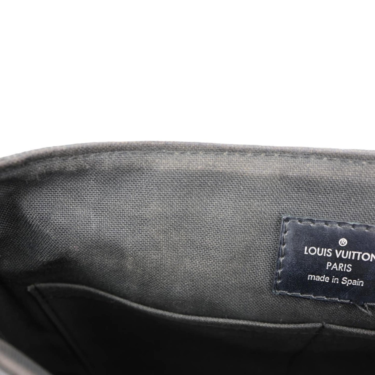 LOUIS VUITTON District PM Damier Graphite Messenger Bag Black