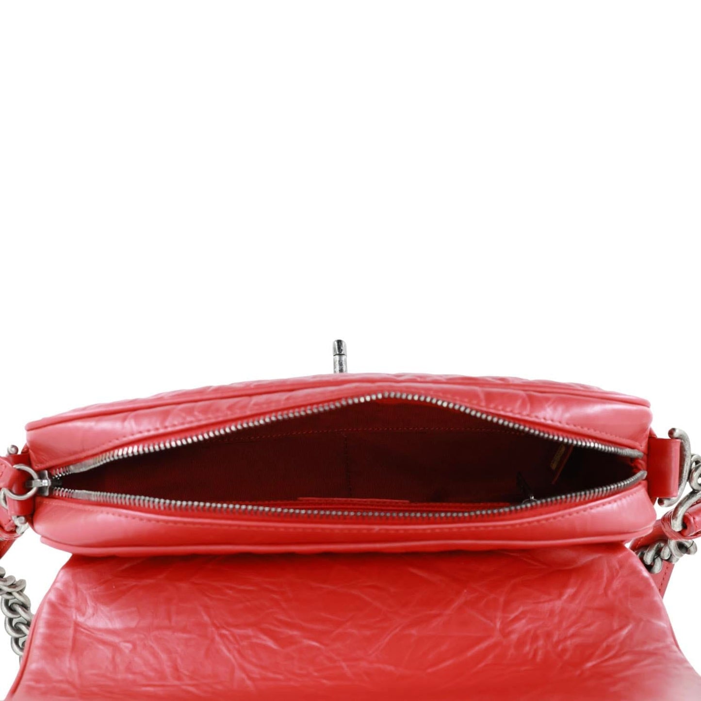CHANEL Casual Rock Airlines Flap Quilted Crumpled Calfskin Leather Shoulder Bag Red