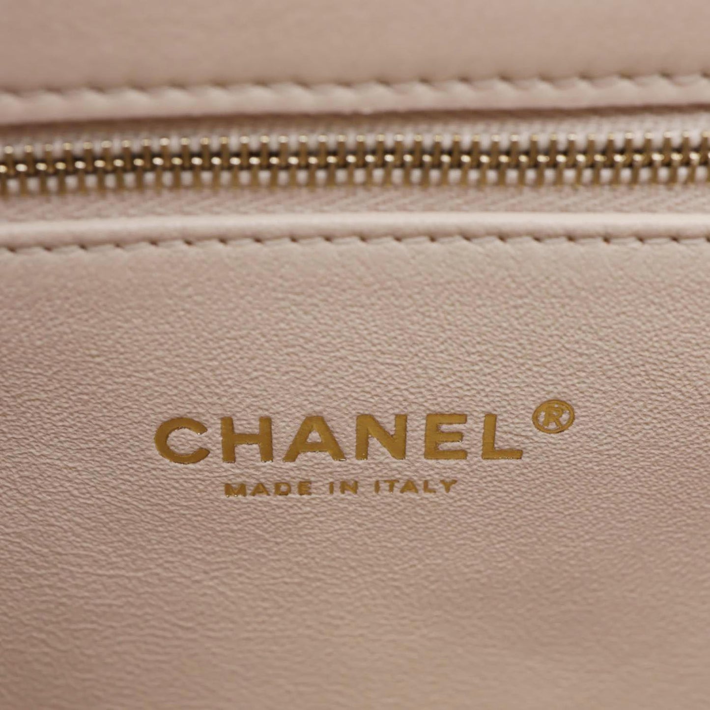 CHANEL Coco Luxe Flap Quilted Lambskin Leather Top Handle Shoulder Bag Off White