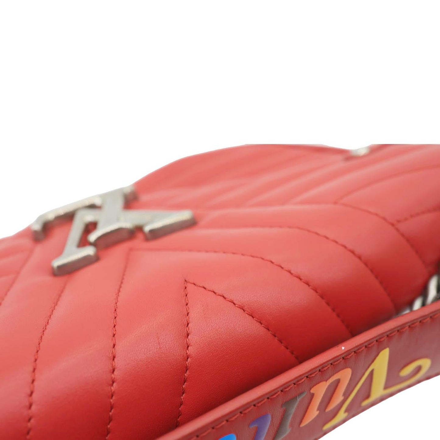 LOUIS VUITTON New Wave PM Leather Chain Crossbody Bag Red