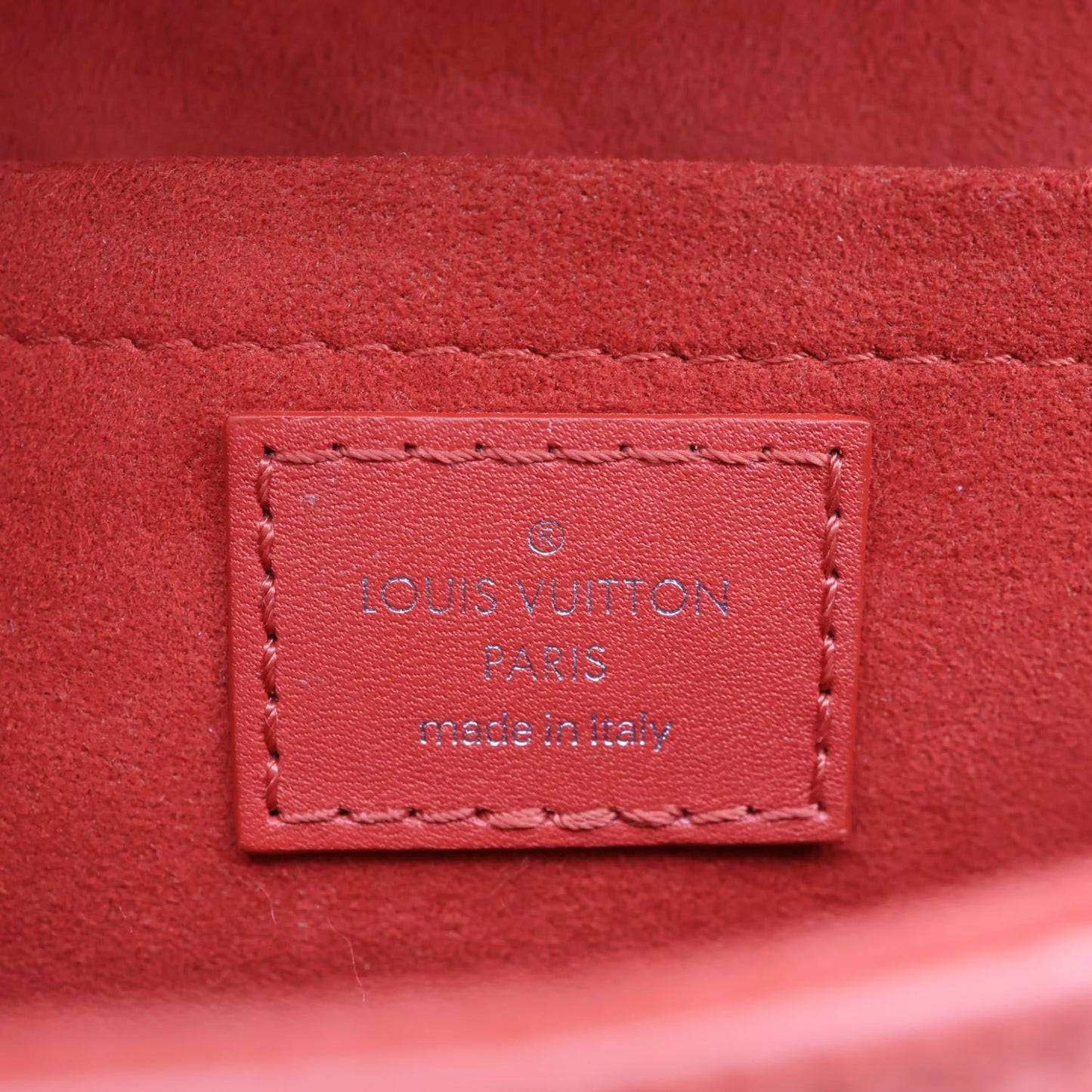 LOUIS VUITTON New Wave PM Leather Chain Crossbody Bag Red