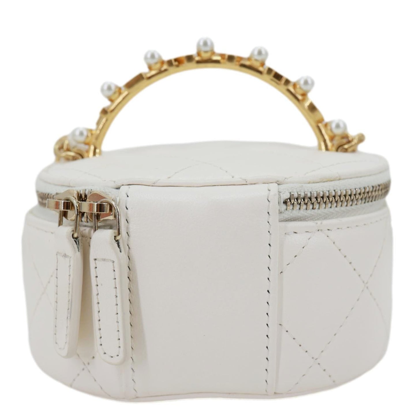 CHANEL Pearly Girl Round Quilted Lambskin Leather Top Handle Vanity Case With Chain White