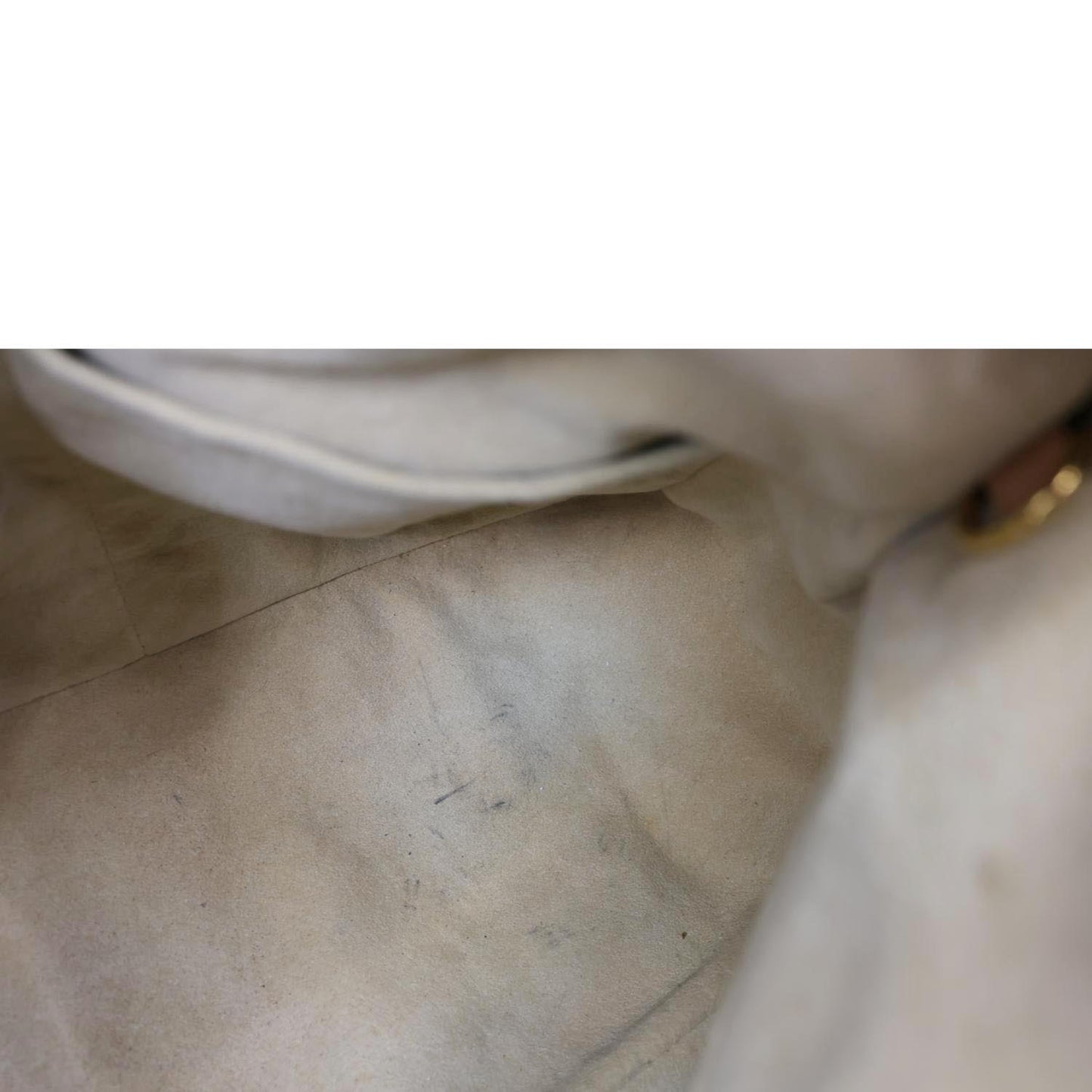 LOUIS VUITTON Artsy MM Monogram Canvas Hobo Bag Brown