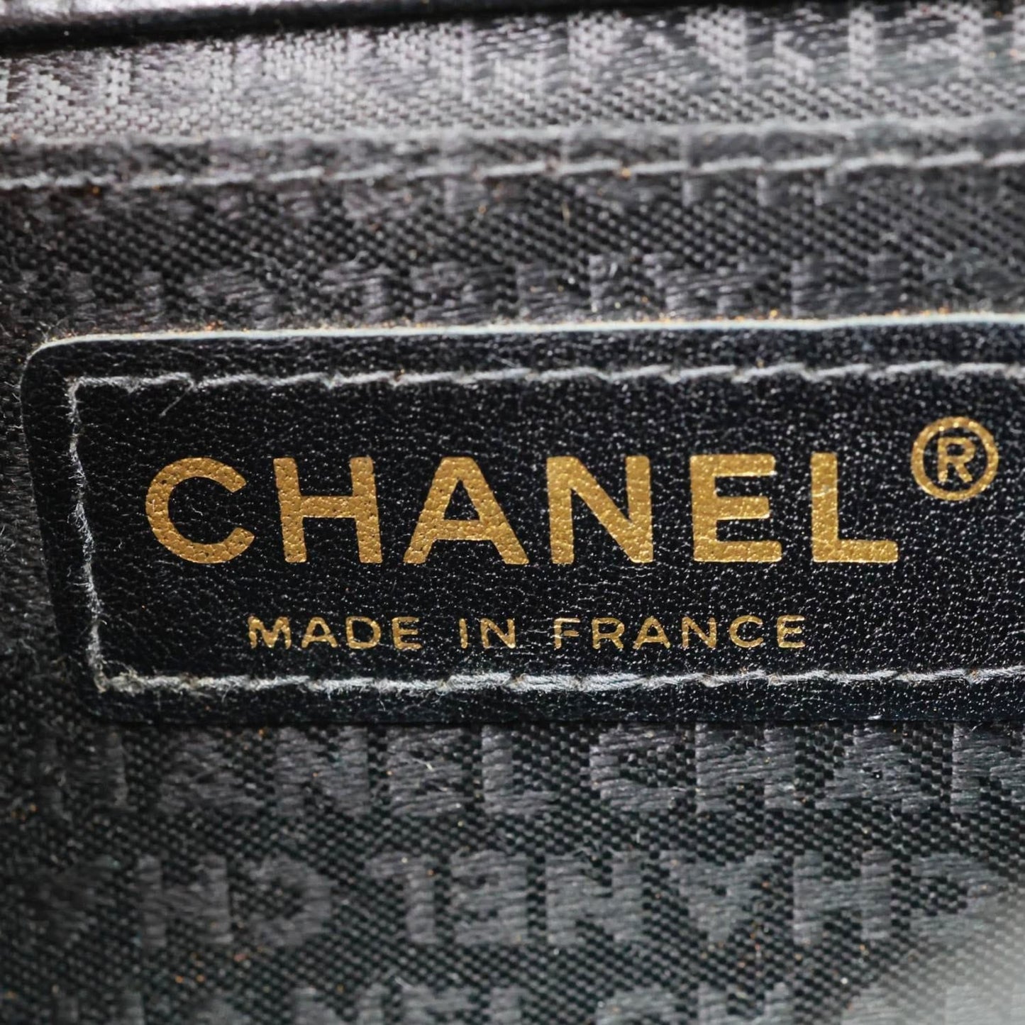 CHANEL Camellia Chocolate Bar Flap Mini Quilted Lambskin Leather Crossbody Bag Black