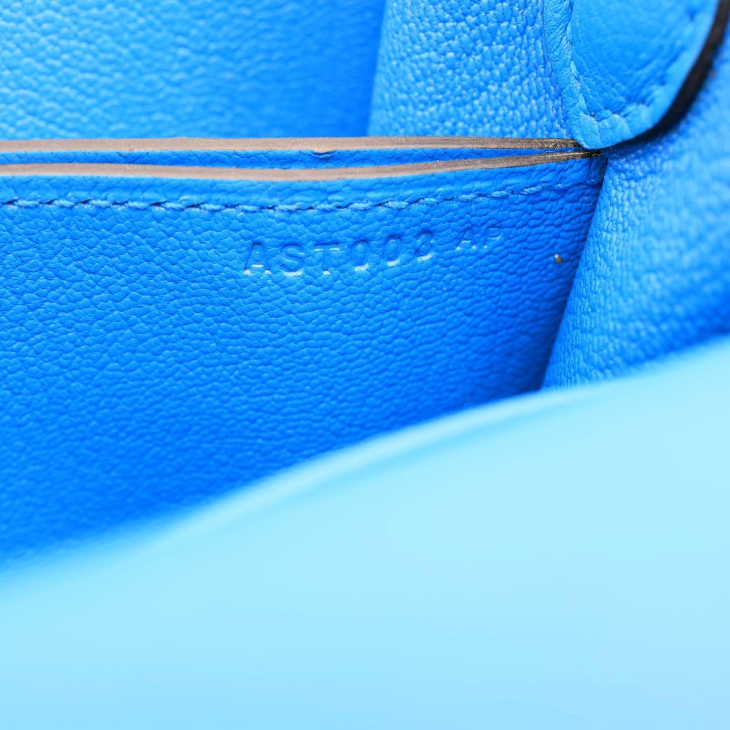 HERMES Roulis Sac Evercolor Mini Pebbled Calfskin Leather Shoulder Bag Blue