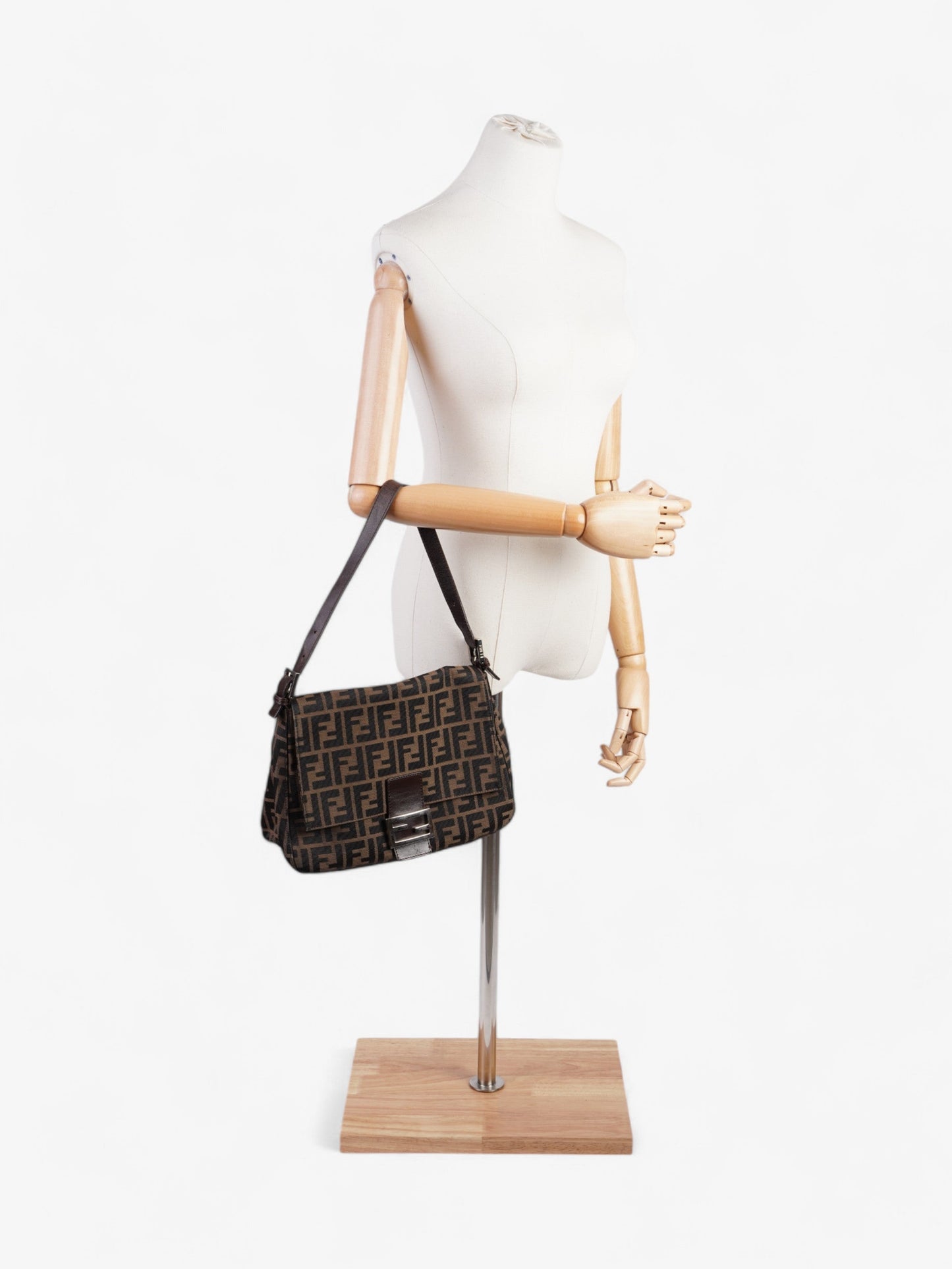 Fendi Mamma Baguette Shoulder Bag - Ewore Bags