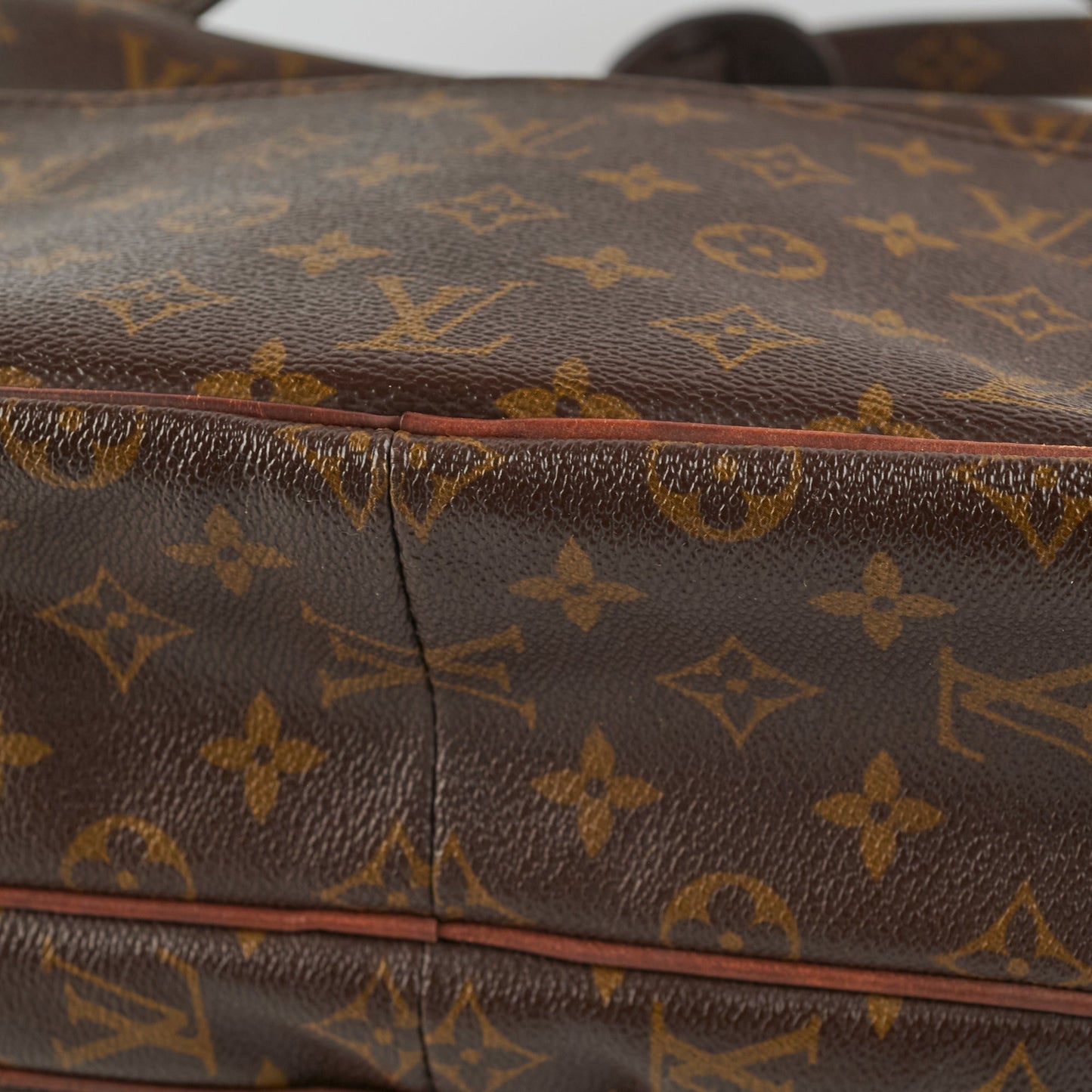 Louis Vuitton Migra Tour Shoulder Bag Monogram