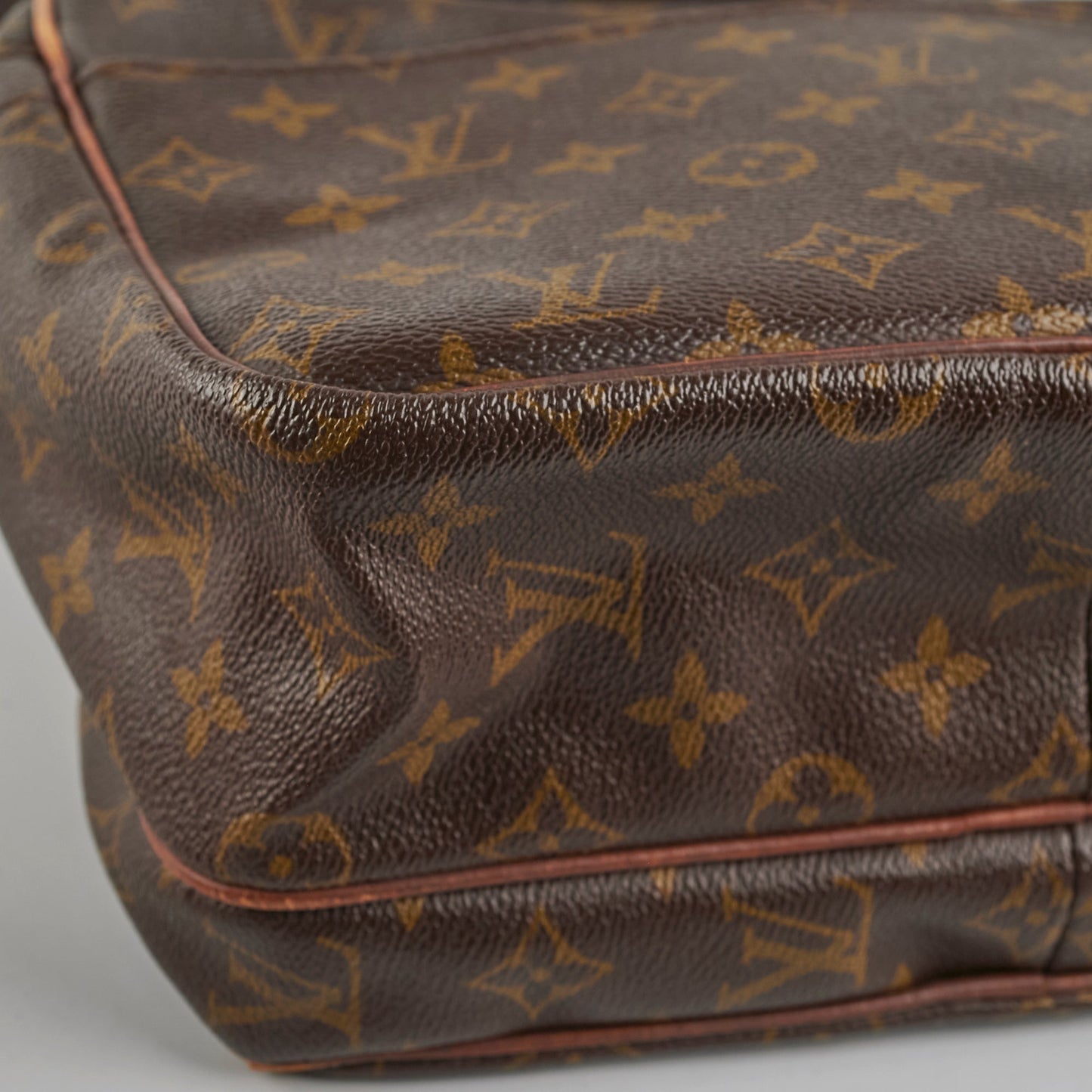 Louis Vuitton Migra Tour Shoulder Bag Monogram
