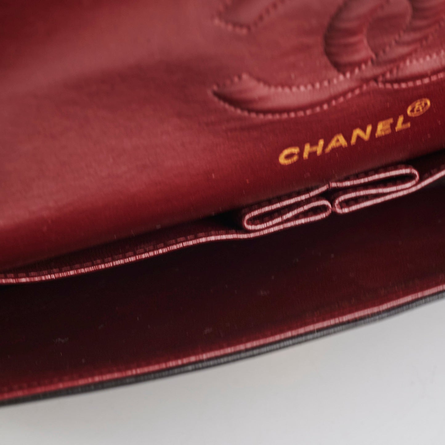 Chanel  M/L Classic Flap Lambskin Black- Series 2
