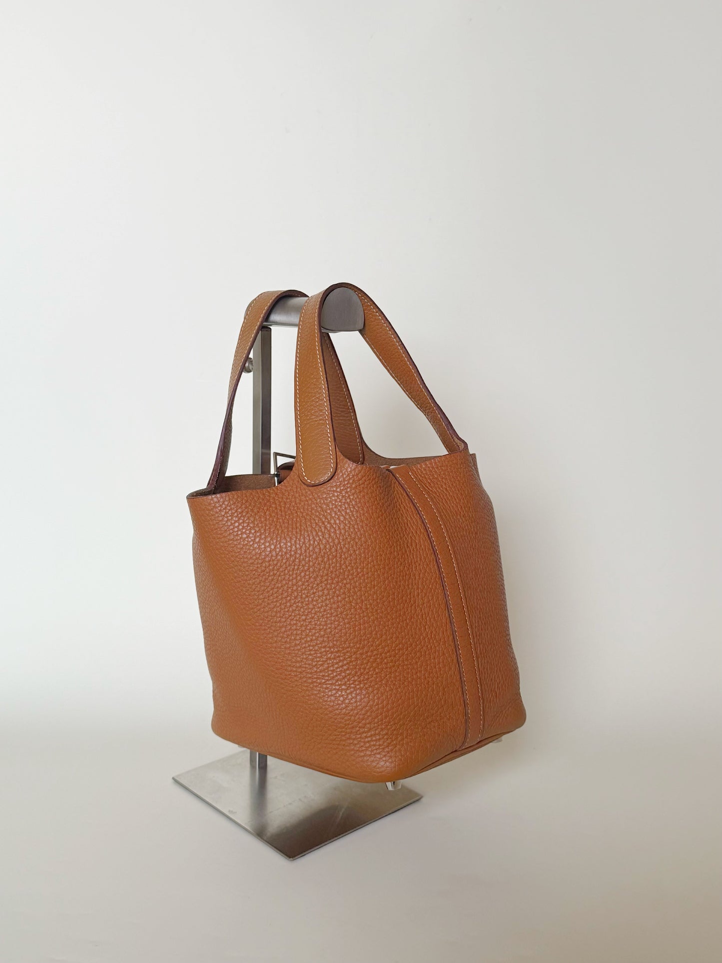 Hermes Taurillon Clemence Picotin Lock