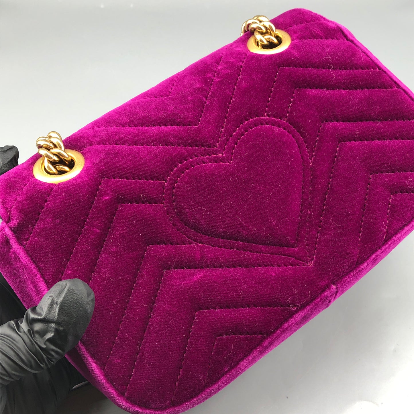 Gucci Marmont Fuchsia Velvet Matelasse Chain Shoulder Bag