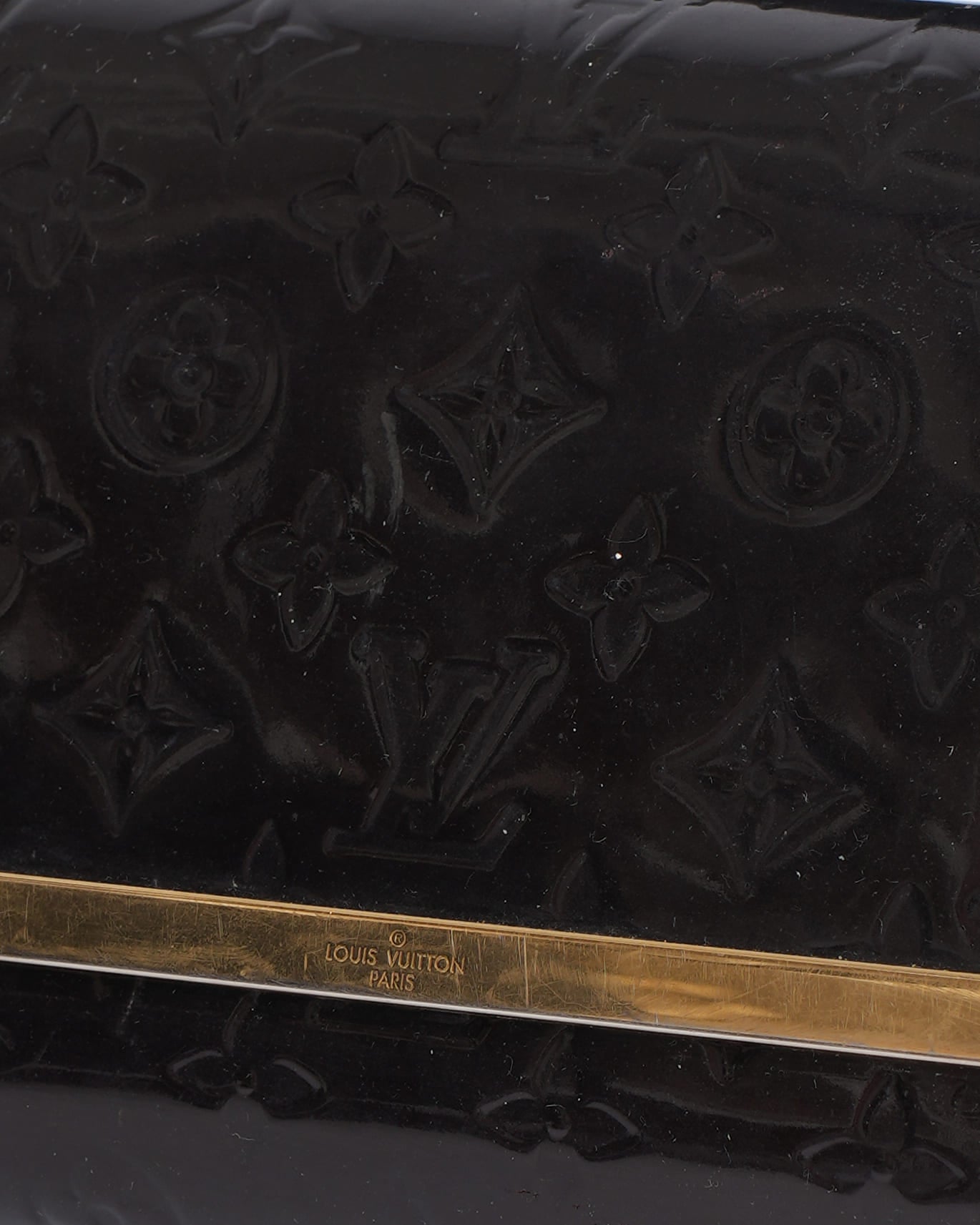 Louis Vuitton Ana Clutch Vernis Amarante Shoulder Bag