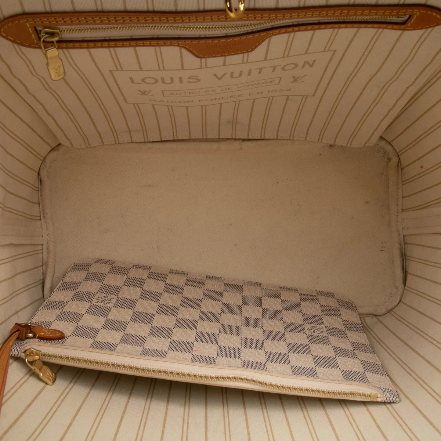 White Louis Vuitton Damier Azur Neverfull MM Tote Bag