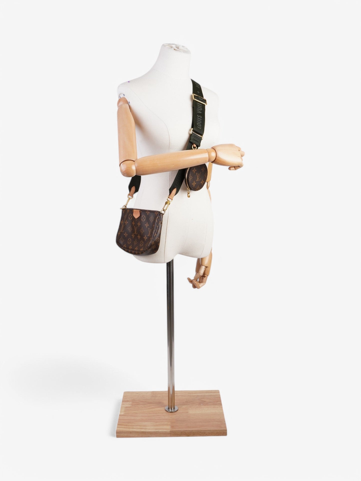 Louis Vuitton Pochette Accessoires Monogram Coated Canvas