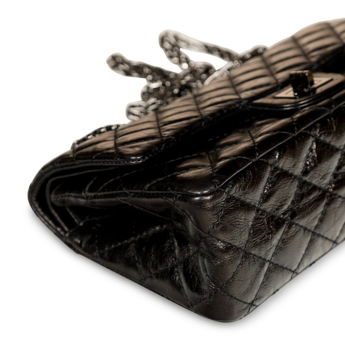 Chanel 2.55 Re-issue - 225