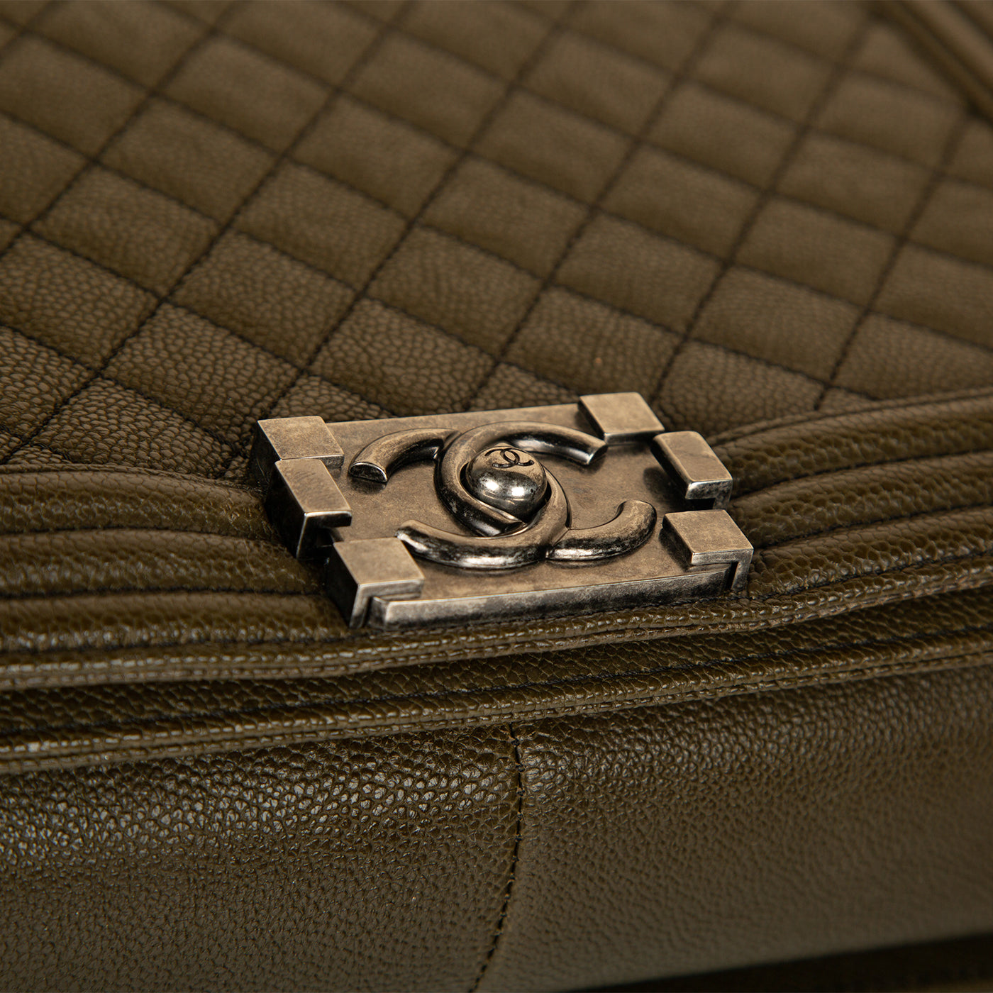 Chanel Boy Bag - Old Medium