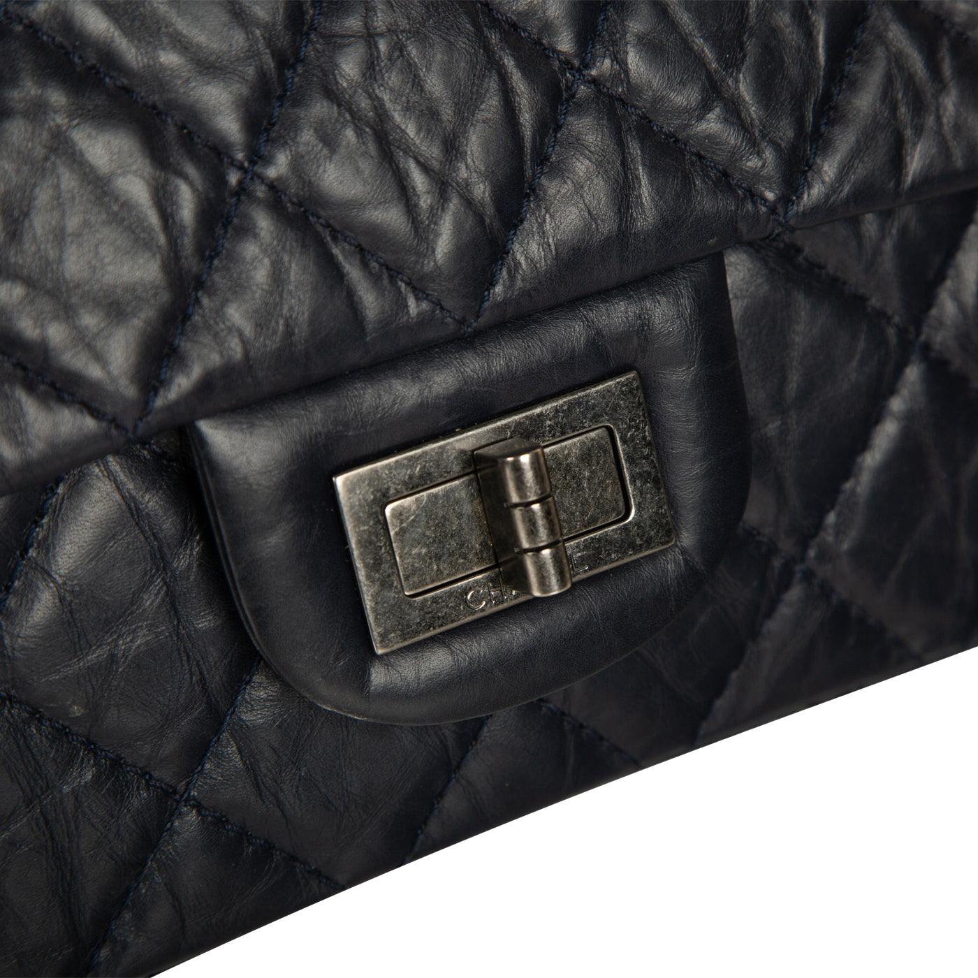 Chanel 2.55 Re-issue - 227