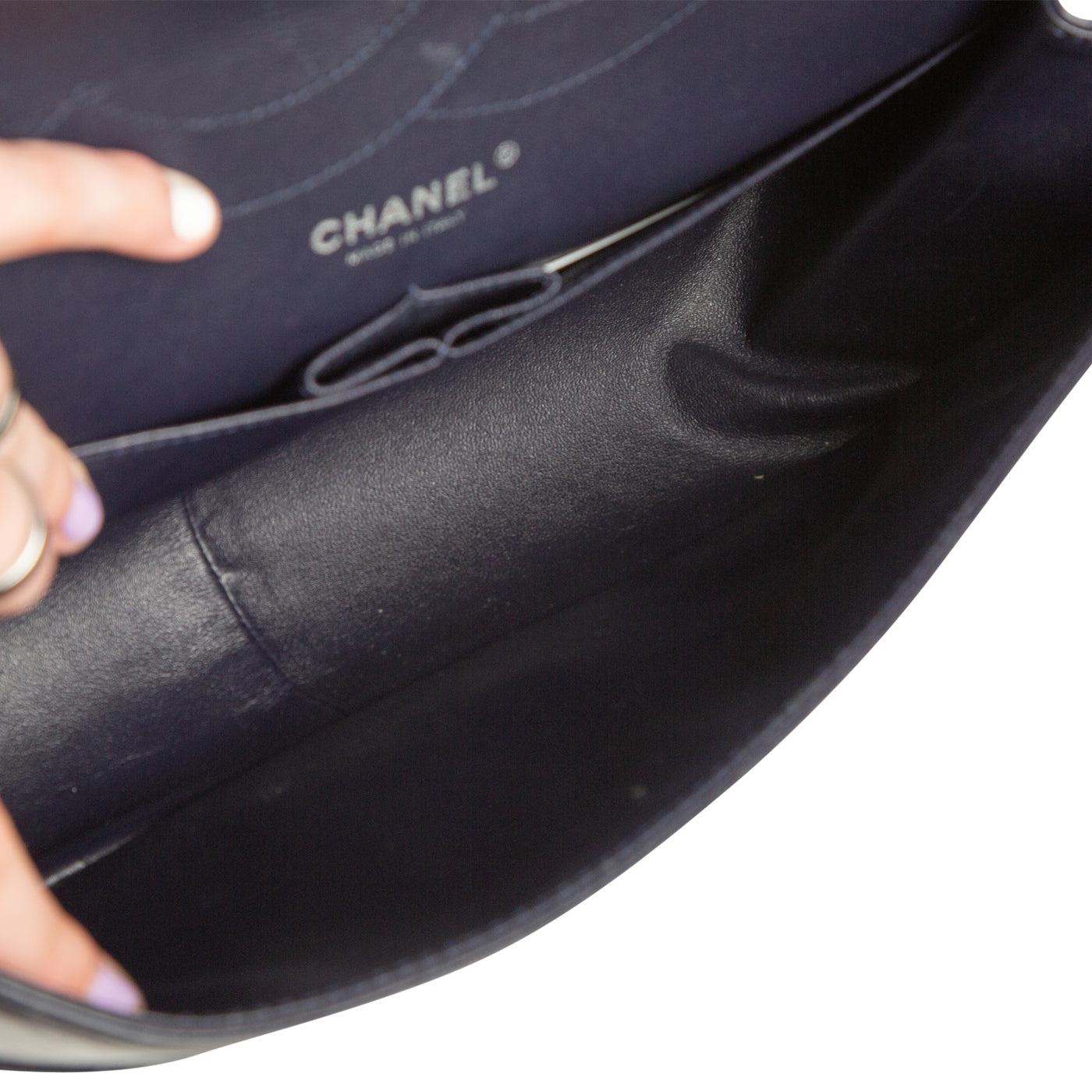 Chanel 2.55 Re-issue - 227