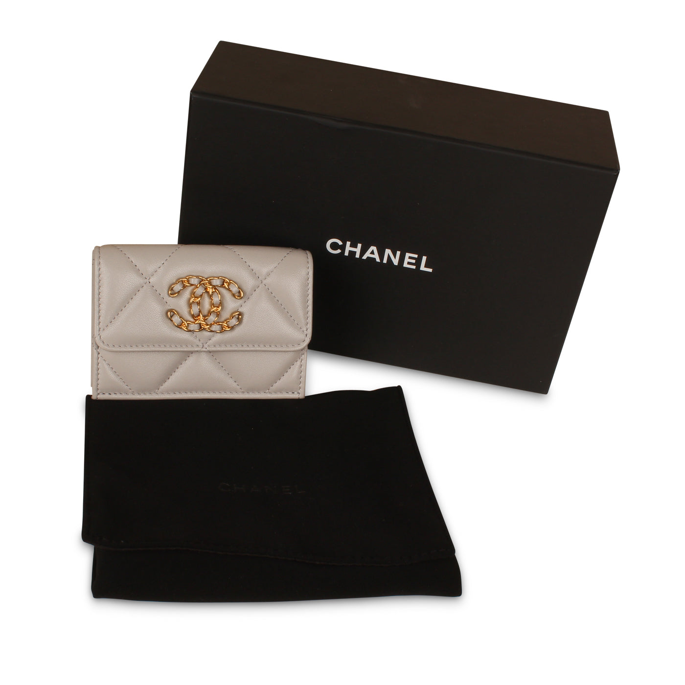 Chanel Chanel 19 Flap Purse