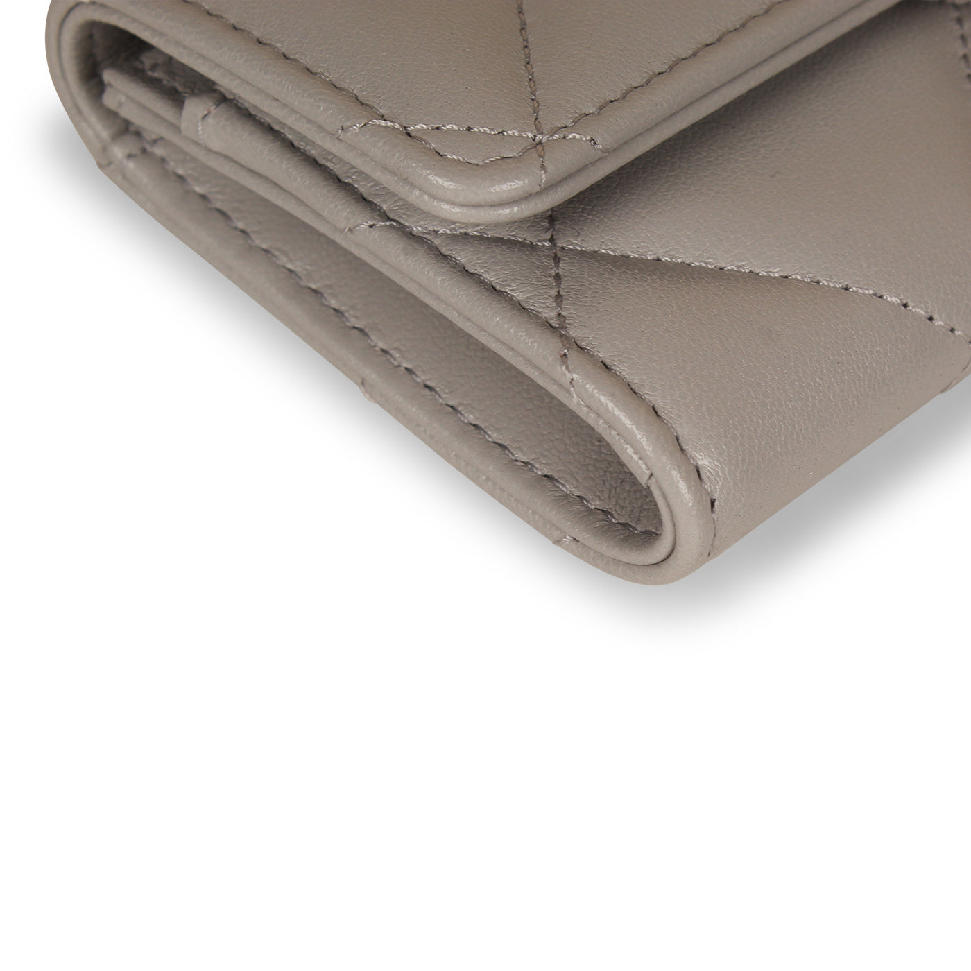 Chanel Chanel 19 Flap Cardholder