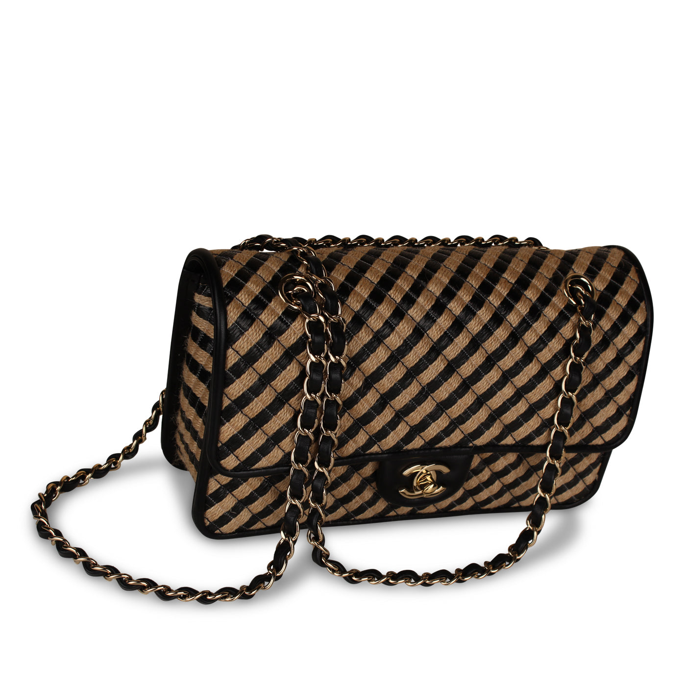 Chanel Classic Flap Bag Medium - Raffia