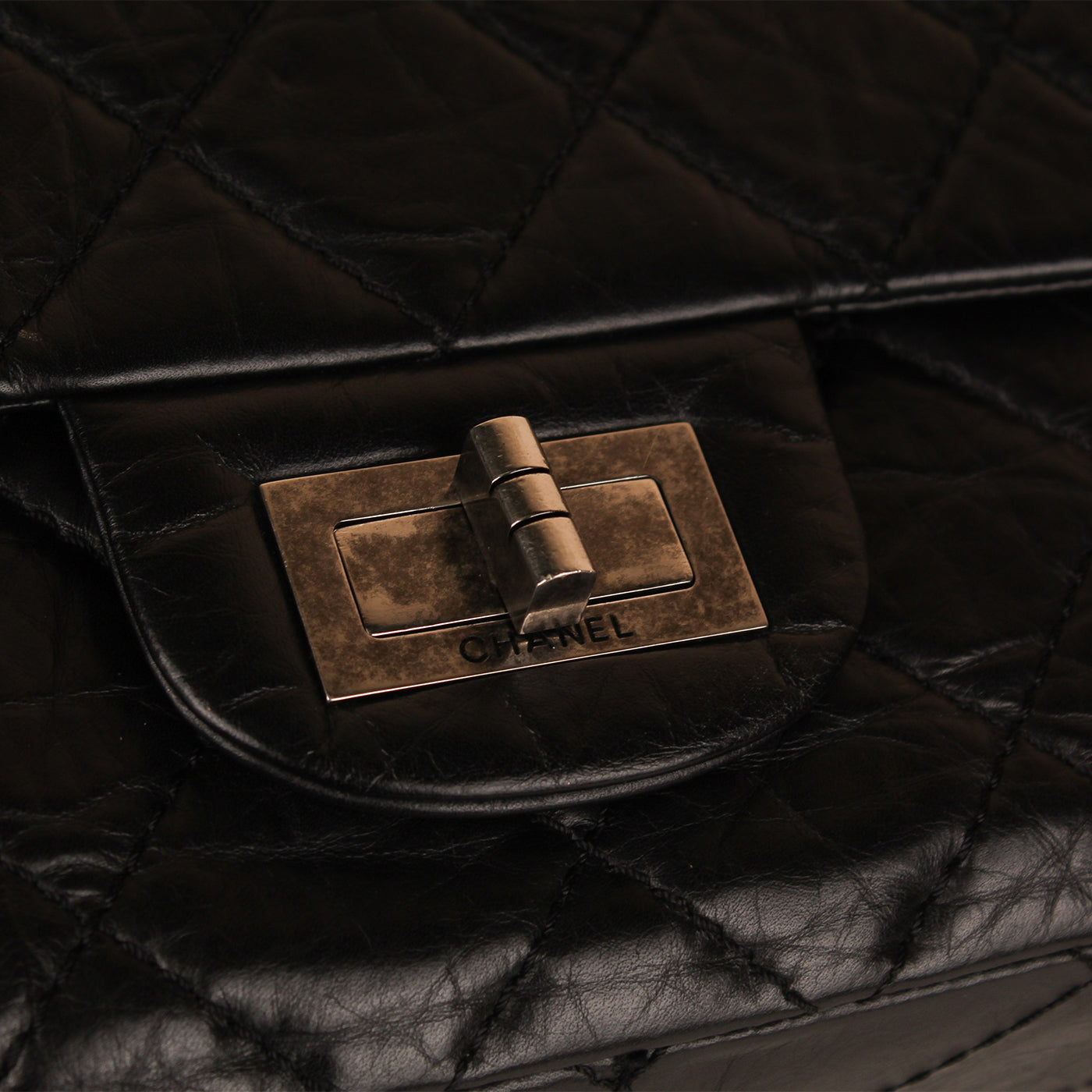 Chanel 2.55 Re-issue - 227