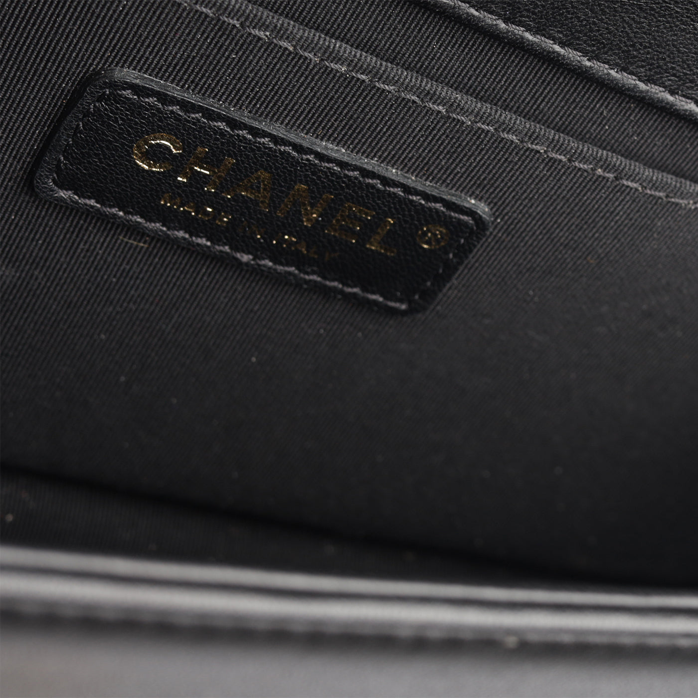 Chanel Old Medium Boy Bag - Black