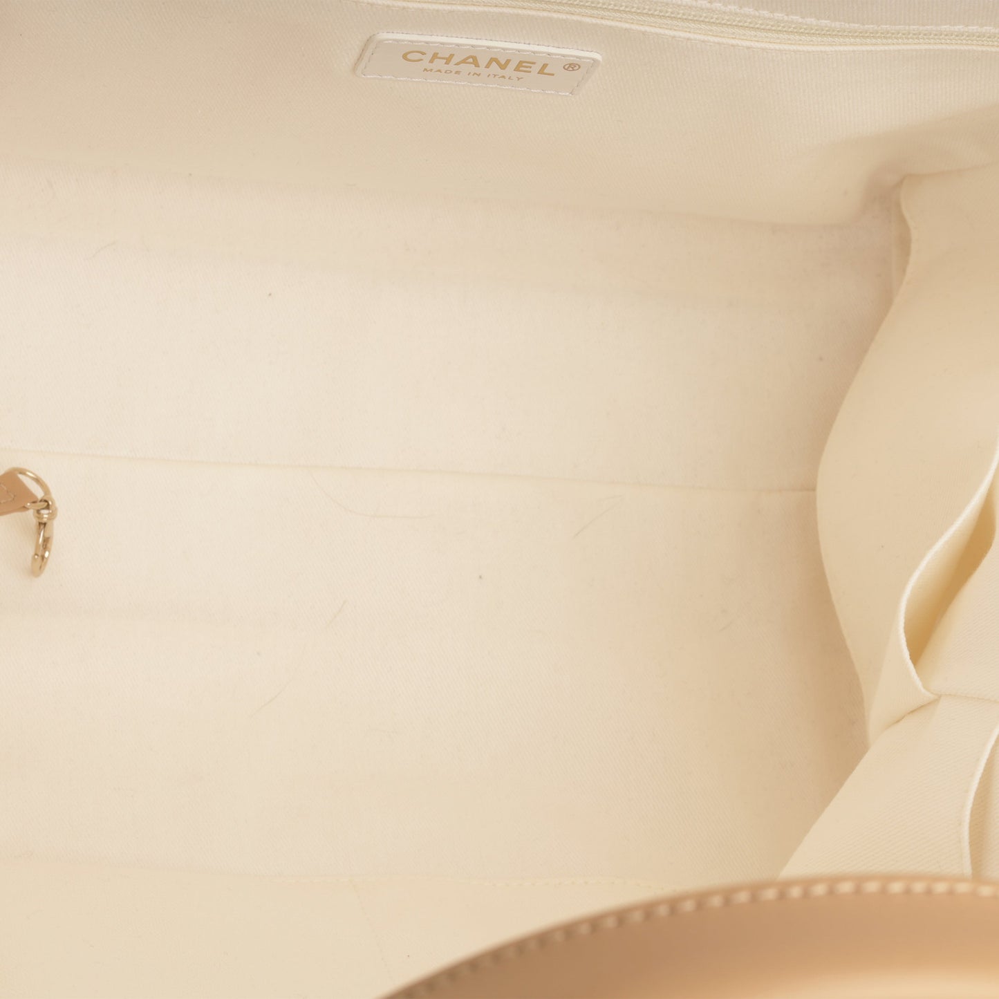 Chanel Deauville - Medium