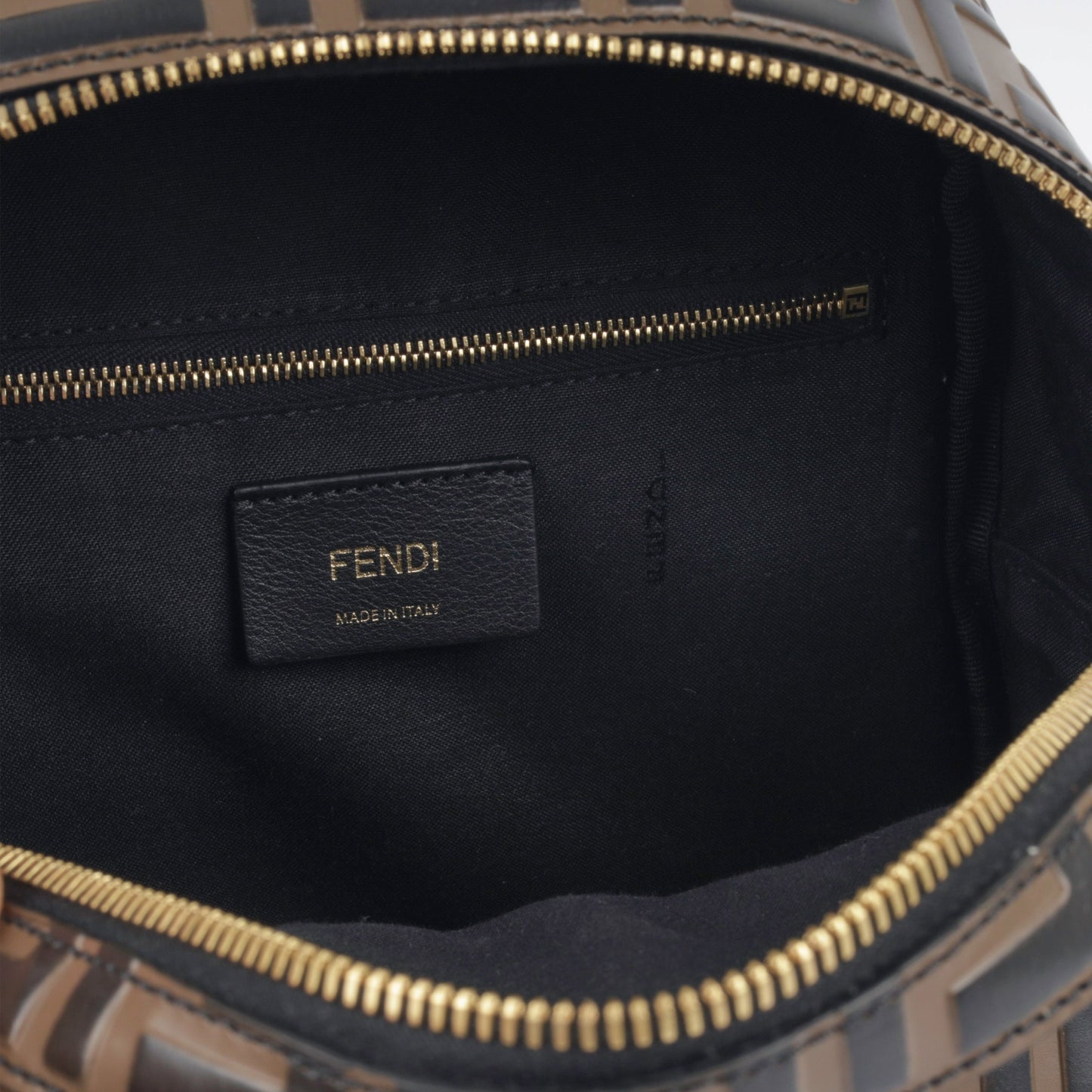 Fendi Baguette Shoulder Bag - Ewore Bags