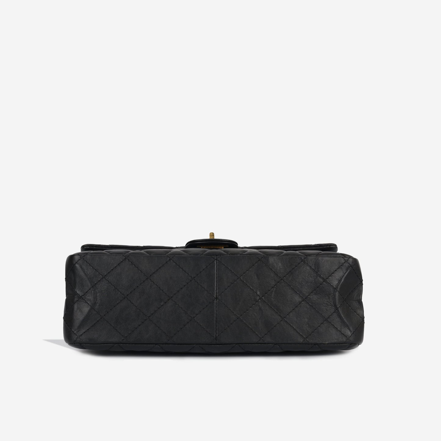 Chanel Reissue 2.55 Handbag 226